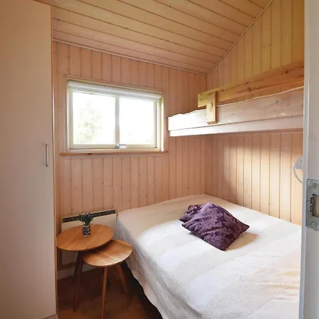 Three-bedroom Holiday In Juelsminde